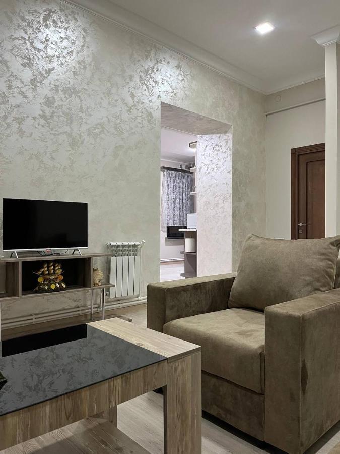 Appartement In יירבאן מראה חיצוני תמונה