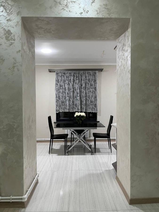 Appartement In יירבאן מראה חיצוני תמונה